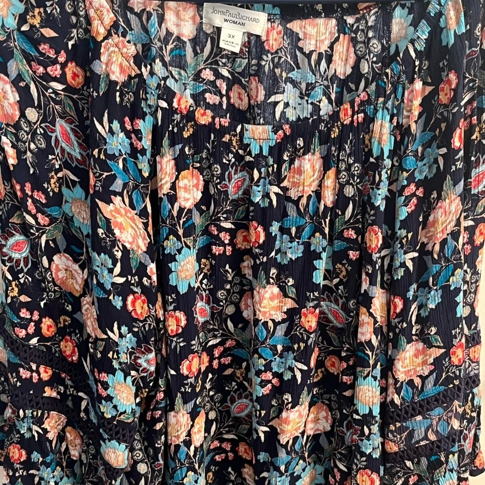 Floral Print blouse